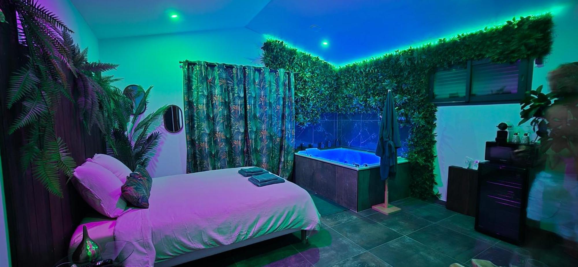La Jungle Room Rognac Exteriör bild